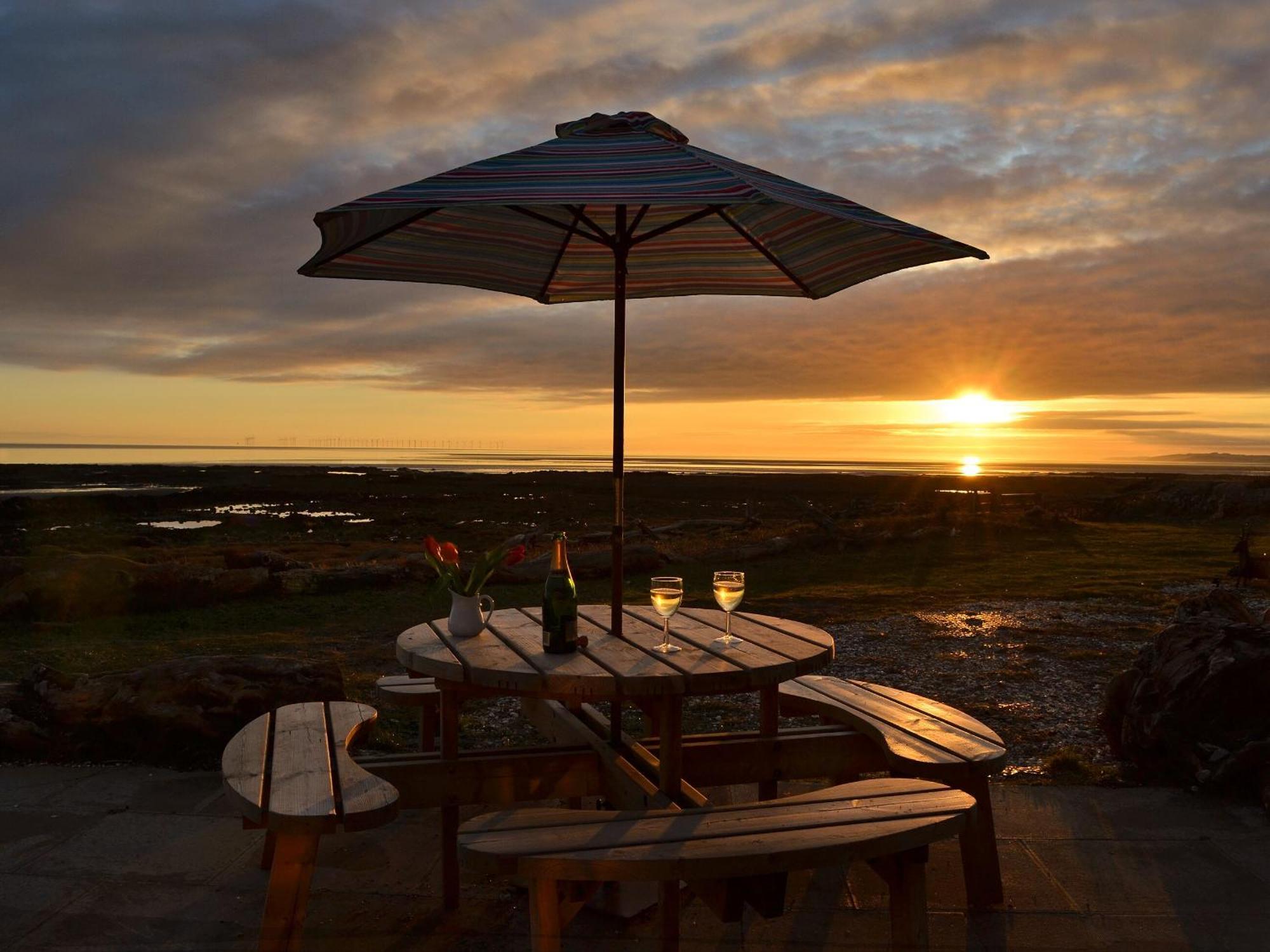Driftwood Villa Mainsriddle Екстериор снимка