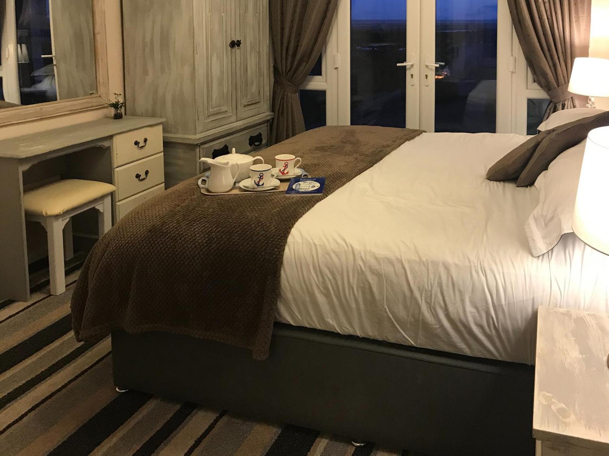 Driftwood Villa Mainsriddle Екстериор снимка